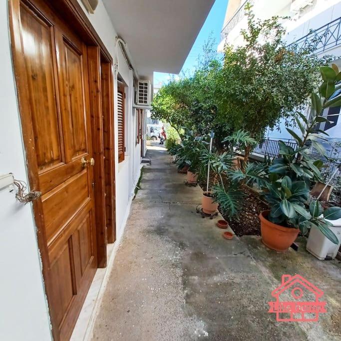 Like Home Διαμέρισμα Κοντά Στο Τει Και Στο Κέντρο ラミア エクステリア 写真